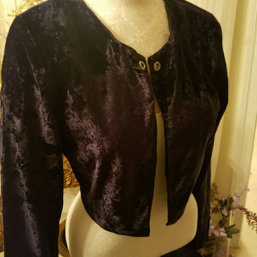 Jacket - Picture 3 of 3